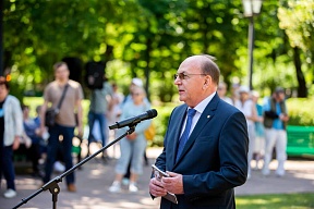 Выступление Чрезвычайного и Полномочного Посла Российской Федерации в Республике Молдова О.В.Васнецова на праздновании Дня русского языка и 224-й годовщины со дня рождения А.С.Пушкина